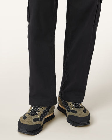 Nevis Suede Sneakers