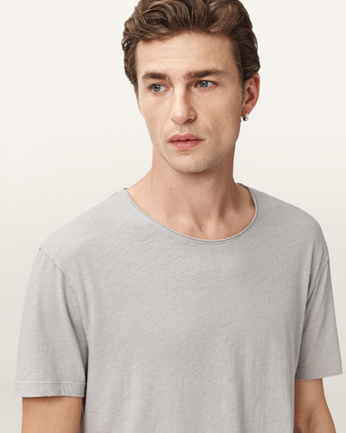 Figure Crew Neck Raw Edge T-Shirt