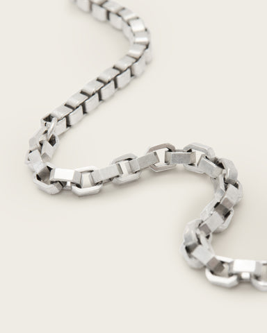 Syon Chain Necklace