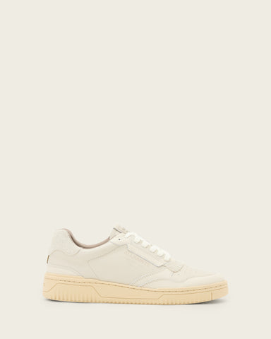 Regan Low Top Sneakers
