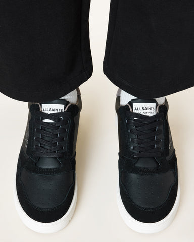 Regan Low Top Sneakers