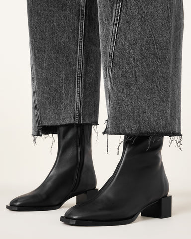 Avril Leather Ankle Boots