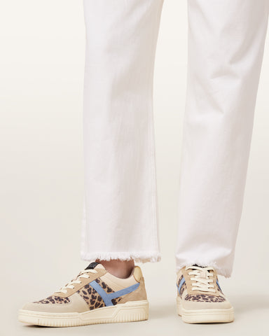 Vix Low Top Round Toe Suede Sneakers