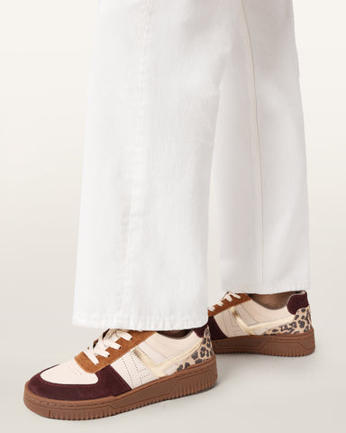 Vix Low Top Suede Sneakers