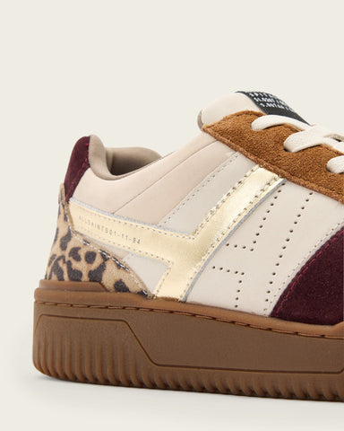 Vix Low Top Suede Sneakers