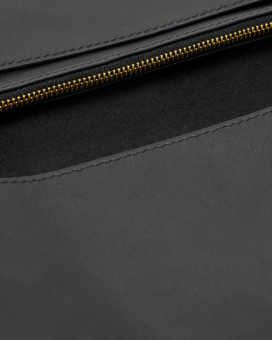 Harluna Leather Clutch Bag